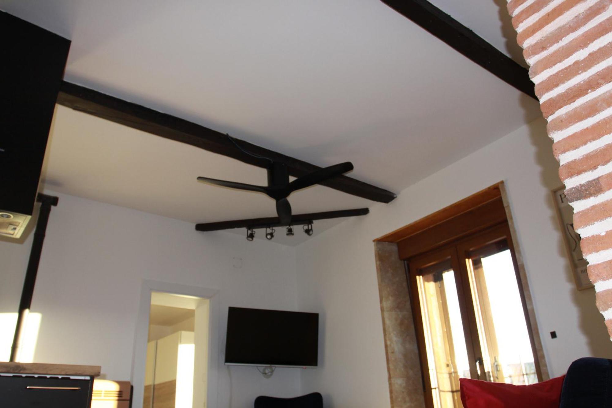 Apartamento Centrico Con Chimenea Apartment Salamanca Bagian luar foto